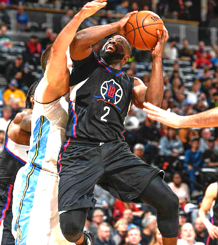 LA Clippers call on Jonathan Oe and Leorever to help point guard Raymond Felton